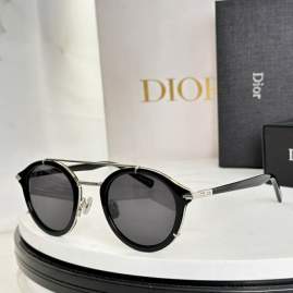 Picture of Dior Sunglasses _SKUfw77644393fw